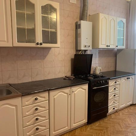 شقة Цум Пассаж Яворницького 55 دنيبروبيتروفسك المظهر الخارجي الصورة