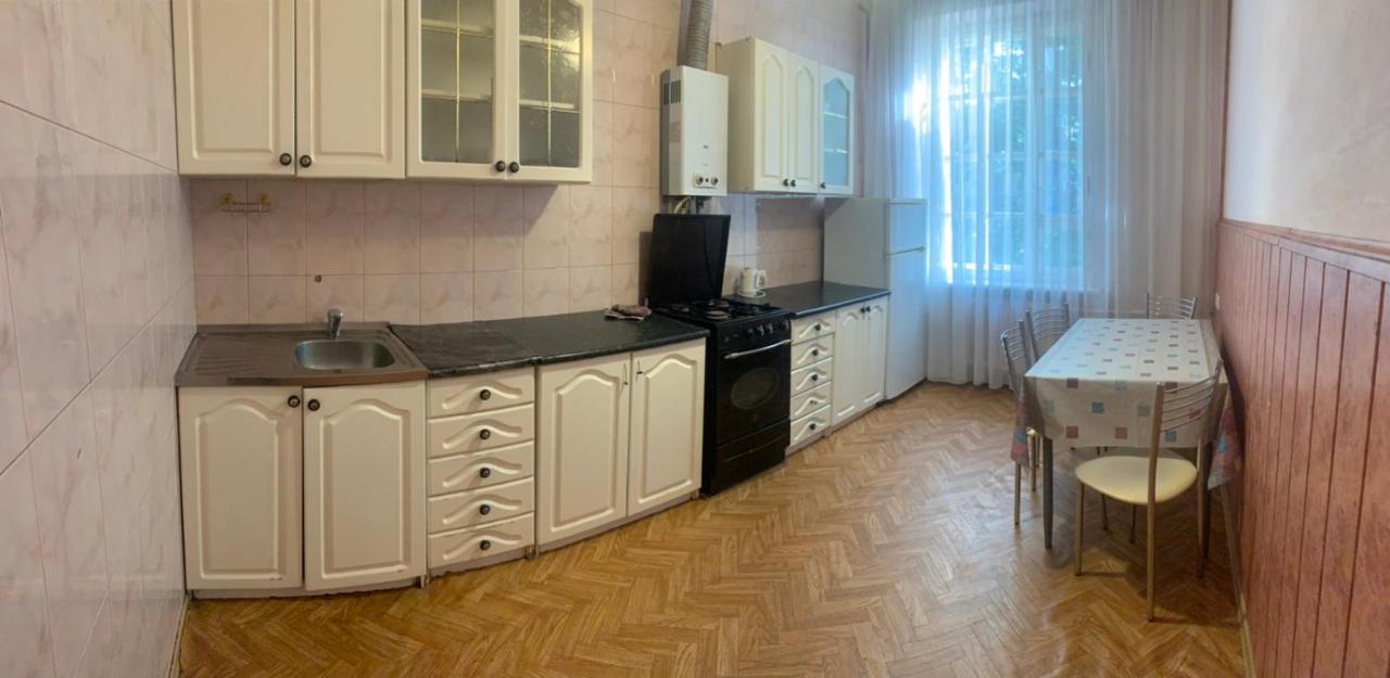 شقة Цум Пассаж Яворницького 55 دنيبروبيتروفسك المظهر الخارجي الصورة
